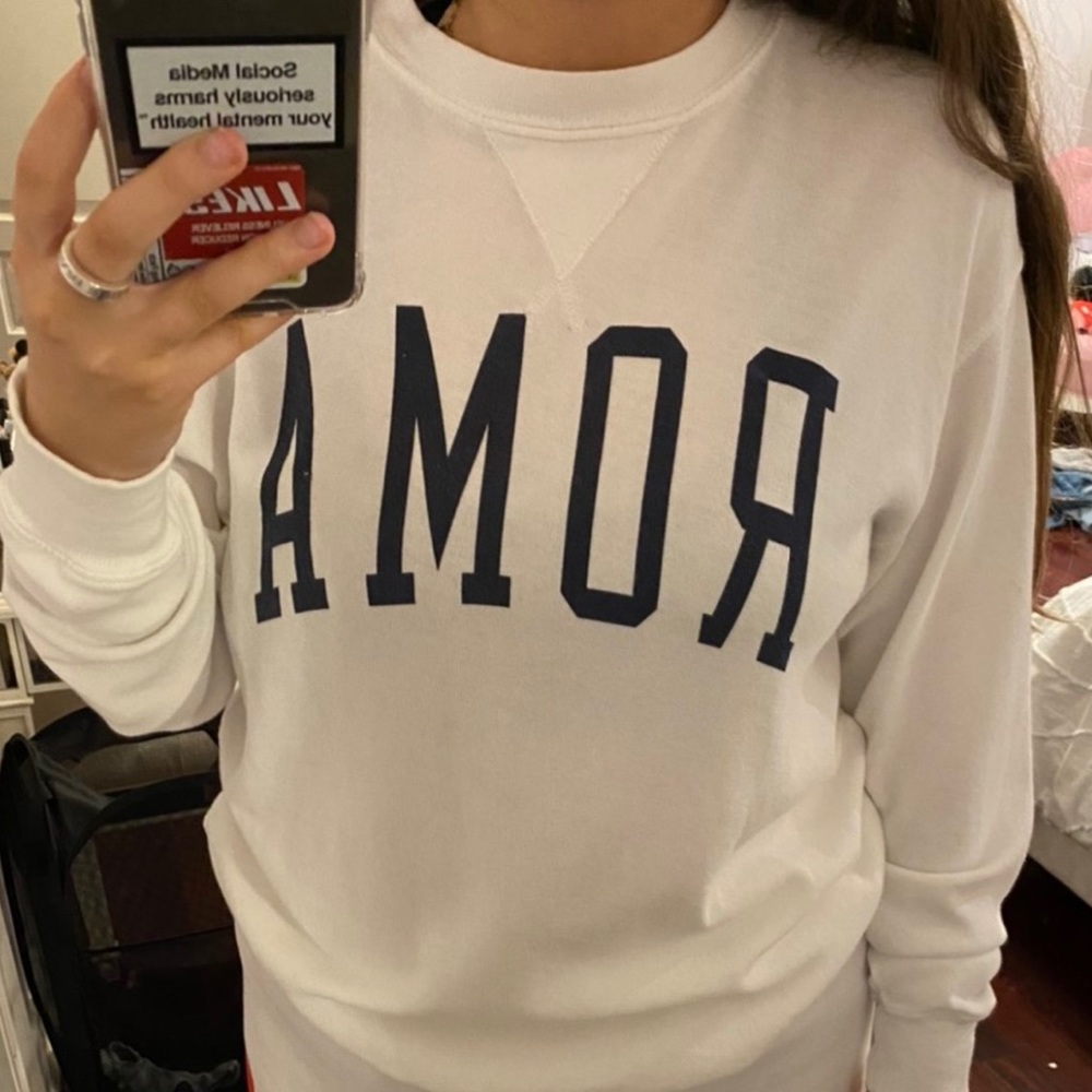 Brandy Melville crewneck